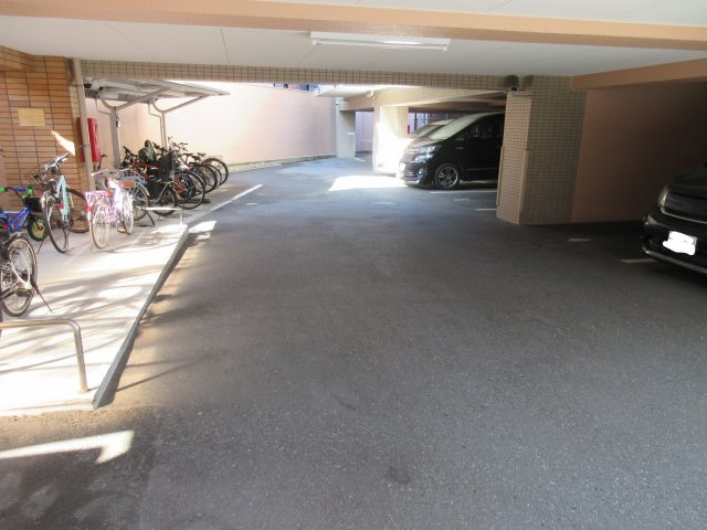 TenGood祖原の駐車場