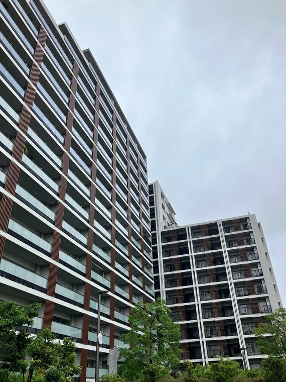 イーストゲートスクエア