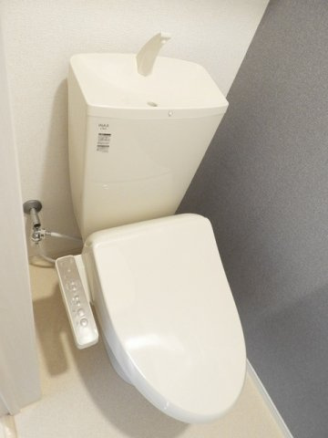 ブライトガーデンハウスのトイレ