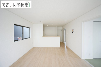 【居間・リビング】 | CRADLE GARDEN加須市南町第3　新築住宅 | ≪2号棟≫
現地(2026年7月撮影)