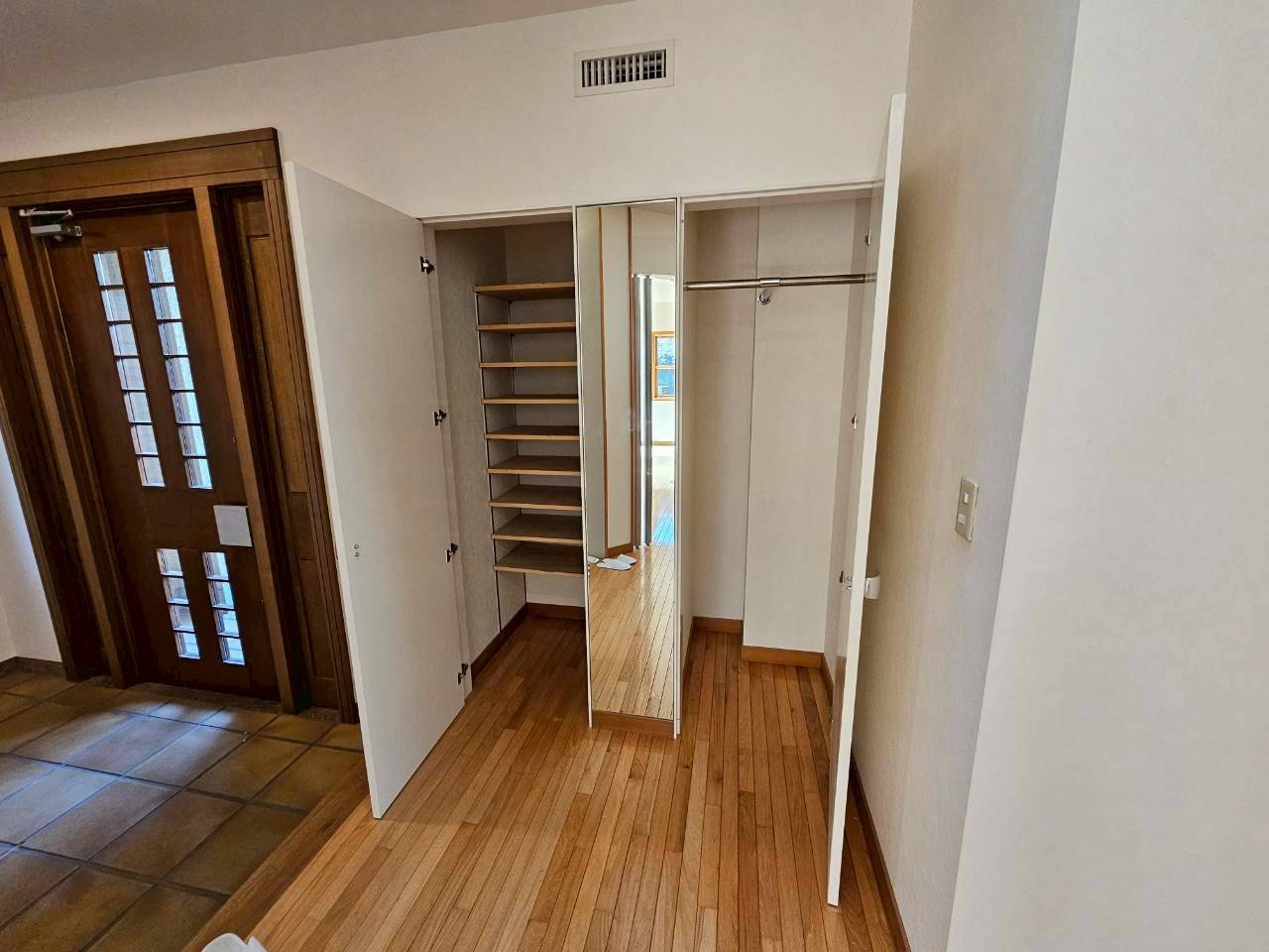 芦屋市翠ヶ丘町戸建の内装