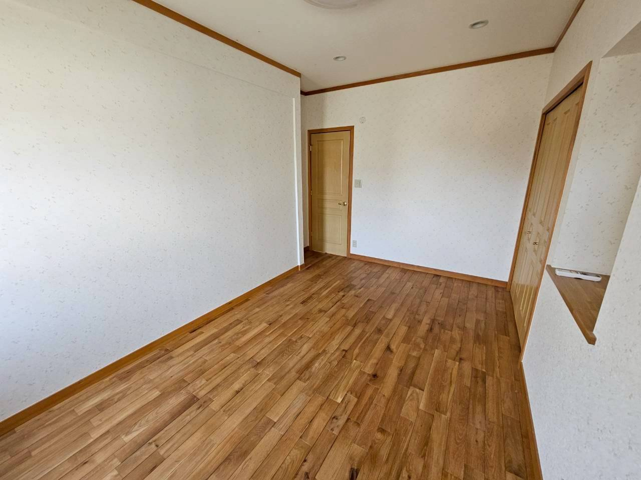 芦屋市翠ヶ丘町戸建の内装