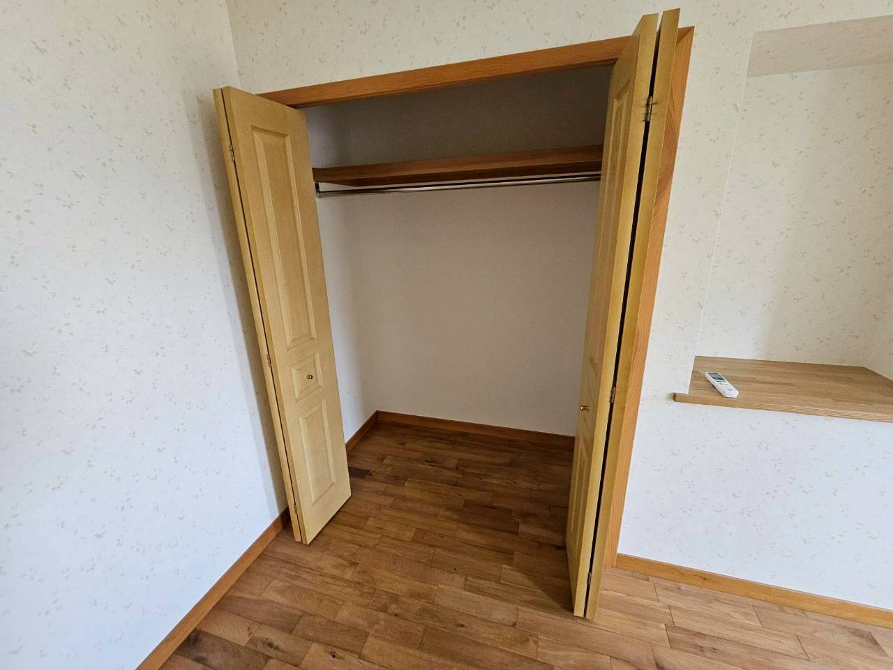 芦屋市翠ヶ丘町戸建の収納