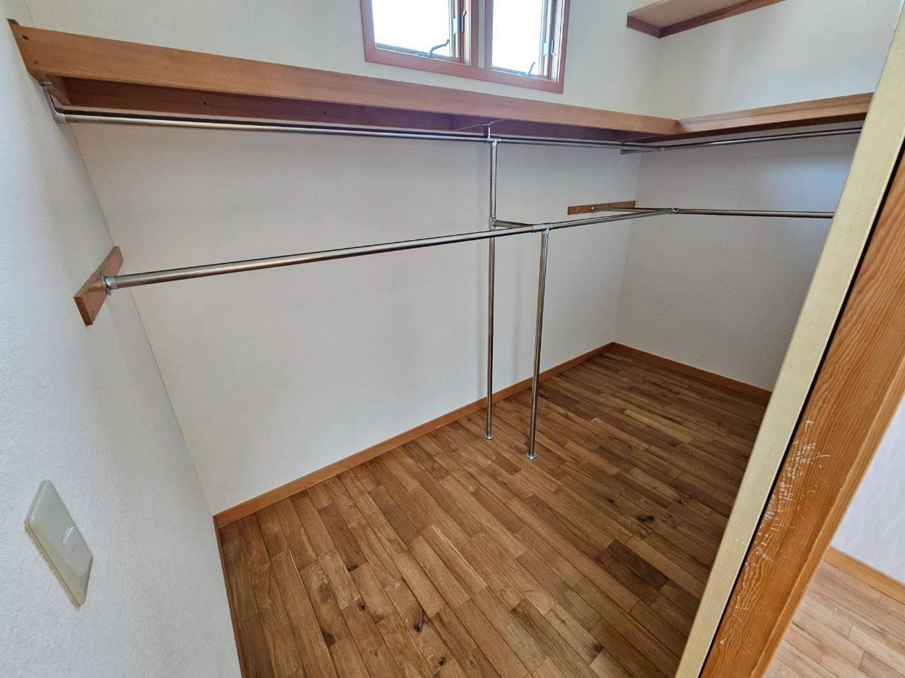 芦屋市翠ヶ丘町戸建の収納