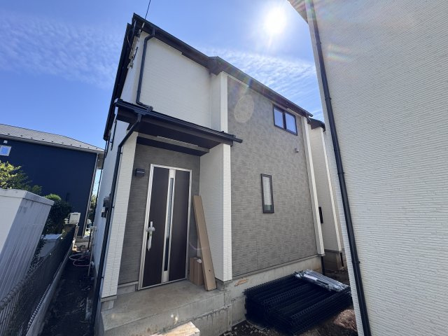 松戸市小金原８丁目新築戸建【貝の花小学校:徒歩2分】