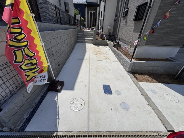 松戸市小金原８丁目新築戸建【貝の花小学校:徒歩2分】の駐車場|C号棟駐車スペース