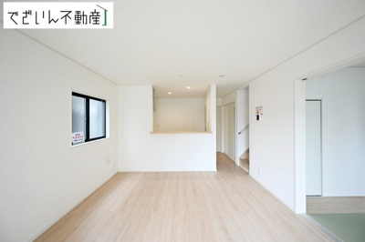【居間・リビング】 | CRADLE GARDEN加須市南町第3　新築住宅 | ≪3号棟≫
現地(2026年7月撮影)
