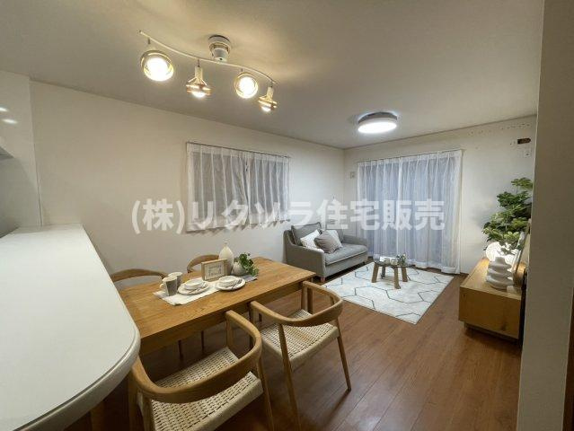 北中振4丁目　中古一戸建てのダイニング|LDK16.25帖
■物件内覧・資金計画相談・住宅ローン相談、リフォーム相談、お問合せ受付中■
※当日・翌日のご内覧、ご相談はお電話でのお問合せがスムーズです！