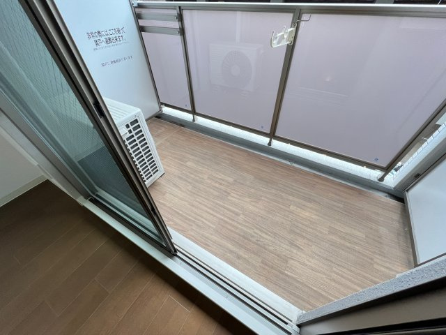 プライムアーバン御堂筋本町のバルコニー