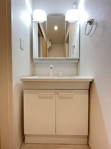 ＲＥＩＷＡ　Ⅱの洗面所