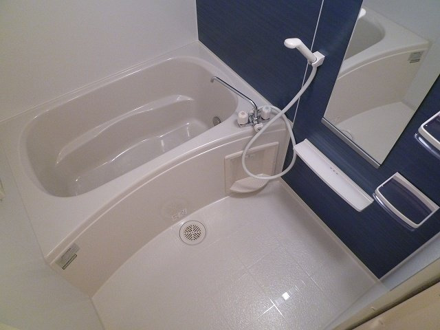 フロ－ラ　Ｂの浴室