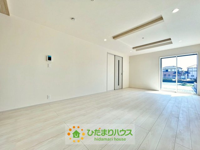 加須市花崎4丁目　新築一戸建て　01の居間・リビング