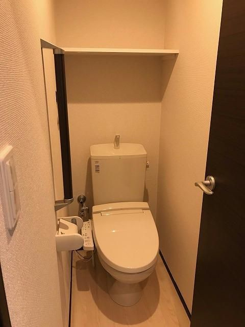 クレイノノーヴェ　テラスのトイレ