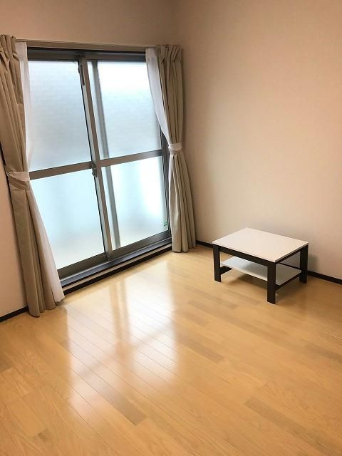 クレイノノーヴェ　テラスの居間・リビング