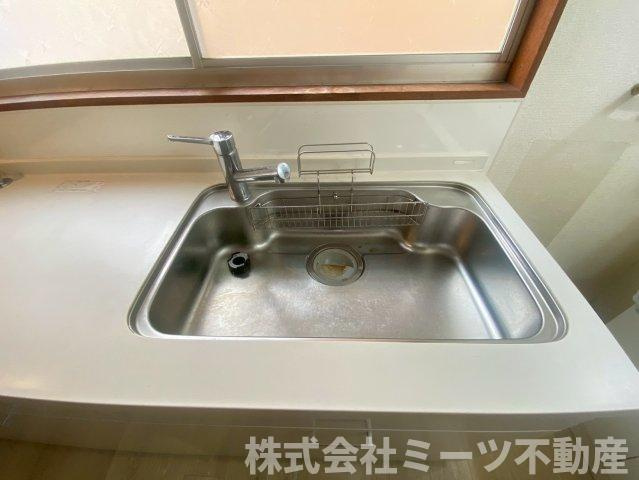 花園東町一丁目　中古戸建のキッチン