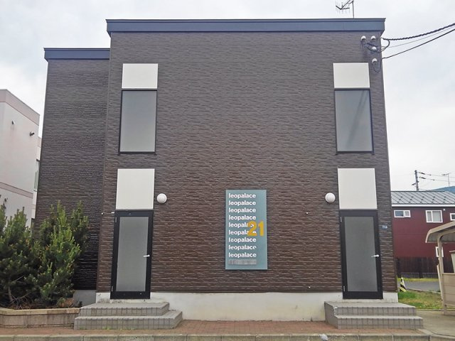 レオパレスポラリスの外観