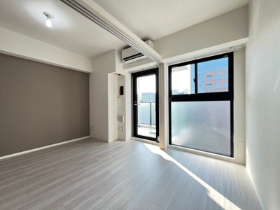 【居間・リビング】 | コンフォリア・リヴ北浜平野町