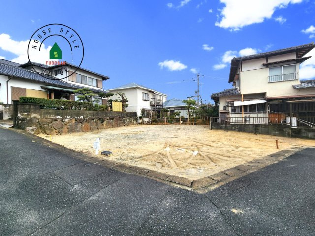 福岡市南区若久5丁目第5-1棟（1号棟）の前面道路含む現地写真|見学の時間などお気軽にお問い合わせ下さい。