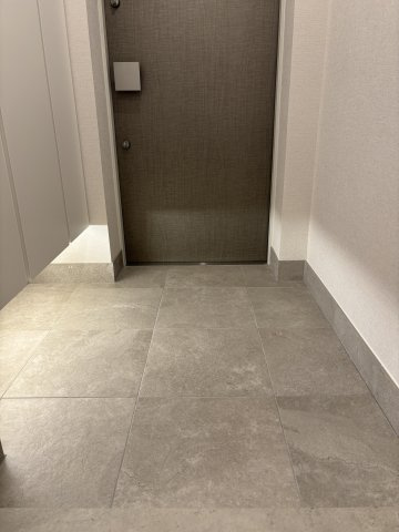 【玄関】
