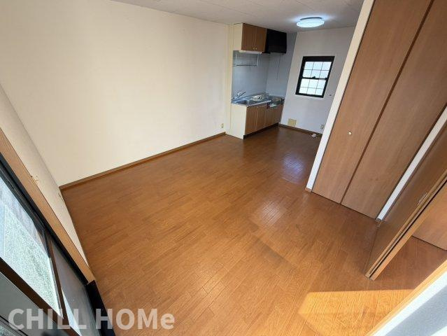 ルミエールの居間・リビング|他社様掲載物件もまとめてご紹介、ご案内可能です(^^)/