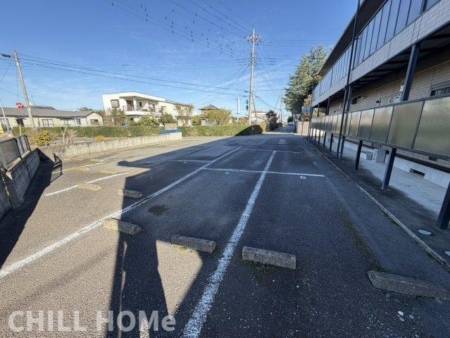 ルミエールの駐車場|他社様掲載物件もまとめてご紹介、ご案内可能です(^^)/