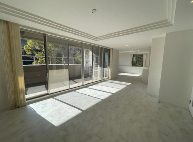 アーバンビュー芦屋山手A棟の居間・リビング|LDK約28帖あり