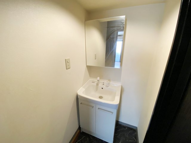 明錦中浦和の独立洗面台