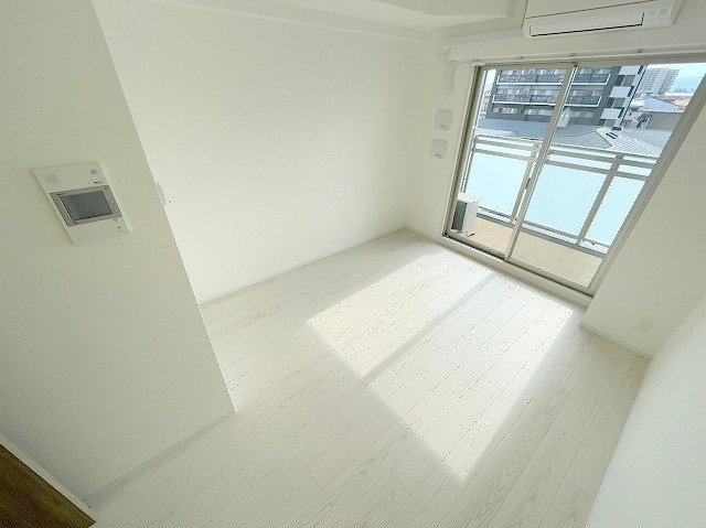 東三国Noahの居間・リビング