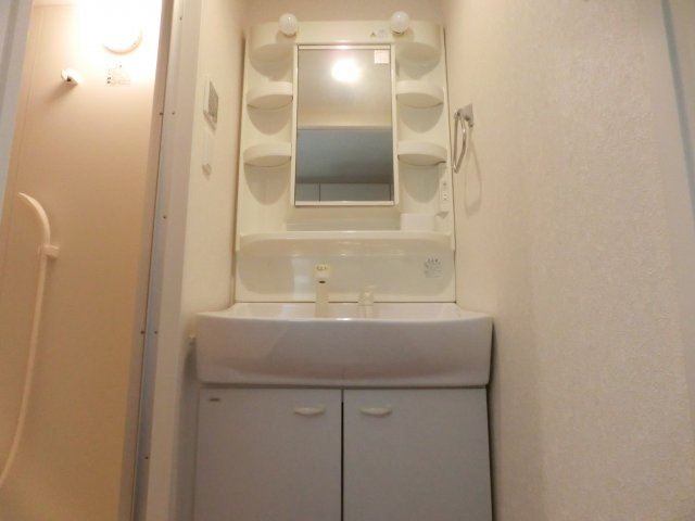 KDXレジデンス難波の洗面所