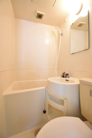 シャトー杉本PARTⅠの浴室