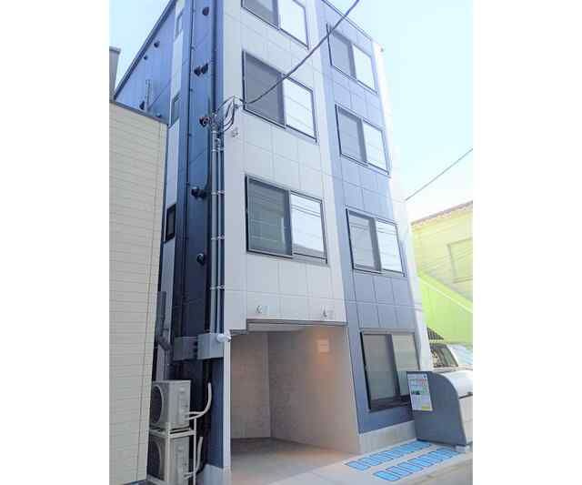 ｃｏｕｌｅｕｒ　ｃｌａｉｒｅ