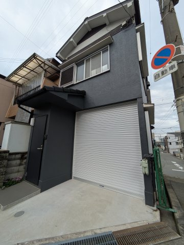 中島一丁目ガレージハウスの外観