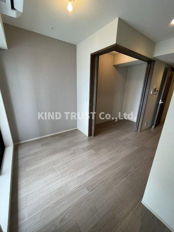 コンフォリア・リヴ南森町Qの居間・リビング|こちらのリビングで趣味の時間をお楽しみください