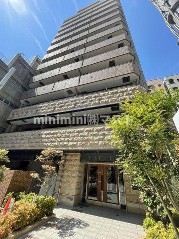 プレサンス谷町アルファの外観