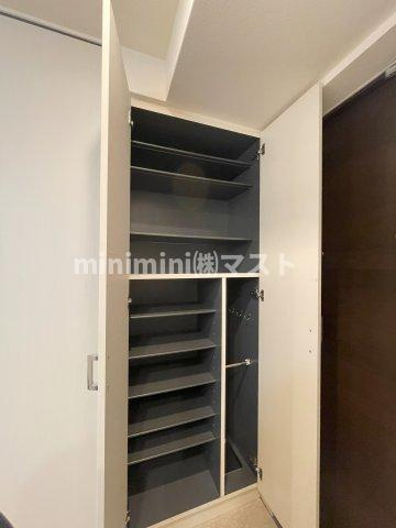 プレサンス谷町アルファの収納