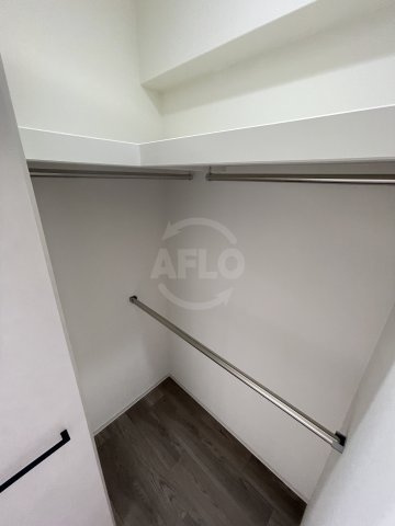 アーバネックス難波WESTの収納|アーバネックス難波WEST　ウォークインクローゼット