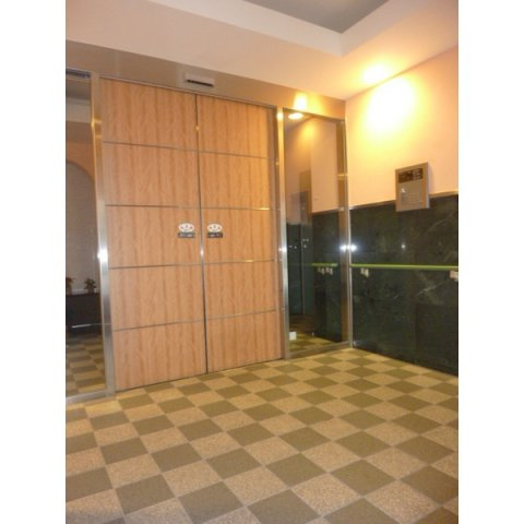 レディアントイワイダのエントランス