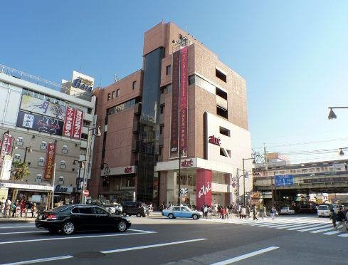 レディアントイワイダの周辺