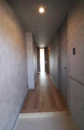 枚方ハイツ7号棟の内装|廊下
■物件内覧・資金計画相談・住宅ローン相談、リフォーム相談、お問合せ受付中■
※当日・翌日のご内覧、ご相談はお電話でのお問合せがスムーズです！