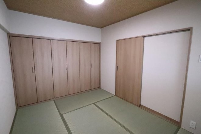 枚方ハイツ7号棟の和室|和室6.0帖
■物件内覧・資金計画相談・住宅ローン相談、リフォーム相談、お問合せ受付中■
※当日・翌日のご内覧、ご相談はお電話でのお問合せがスムーズです！