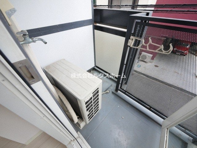 エスタ茨木のバルコニー