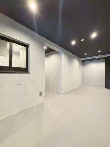「防音マンション」AMI東池袋のロビー|落ち着いたロビーです