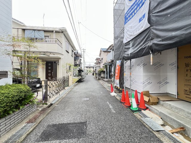 橿原市中曽司町　第10期の前面道路含む現地写真
