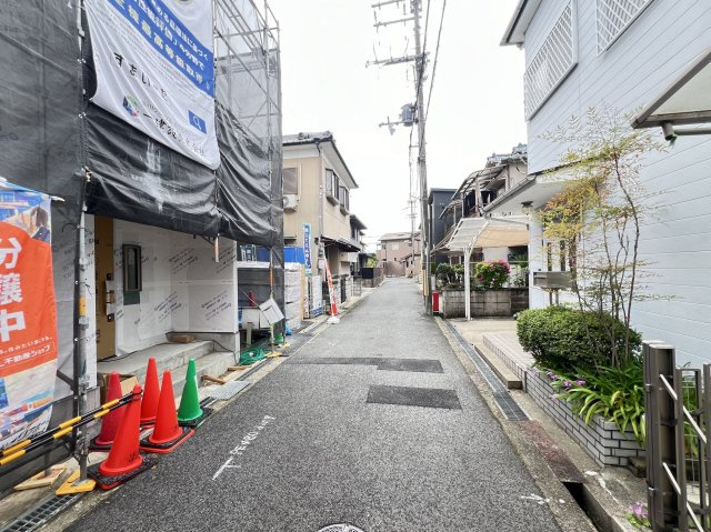 橿原市中曽司町　第10期の前面道路含む現地写真