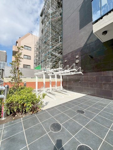 「防音マンション」AMI東池袋のその他共用部分|駐輪場スペースです