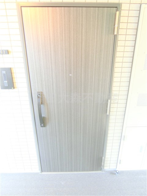 ラクラス蒲田Ⅱの玄関