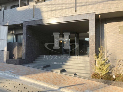 【エントランス】 | ルーブル赤羽西 | 清潔なエントランスです