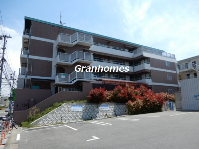 サントロペの外観