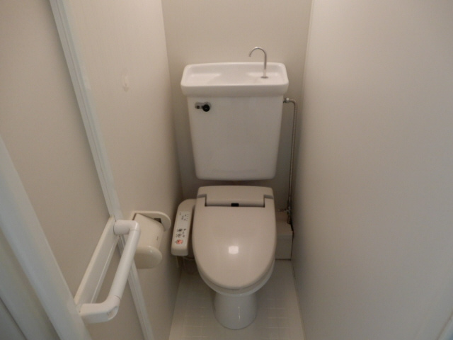 サントロペのトイレ