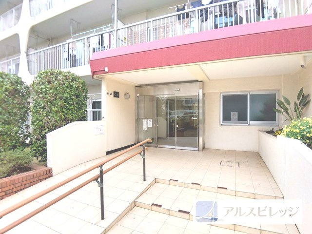 DIKマンション和光C棟のエントランス|エントランス